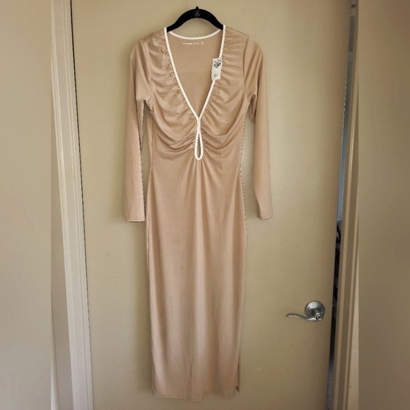Abercrombie & Fitch Long Sleeve Keyhole Bodycon Dress - Picture 1 of 9